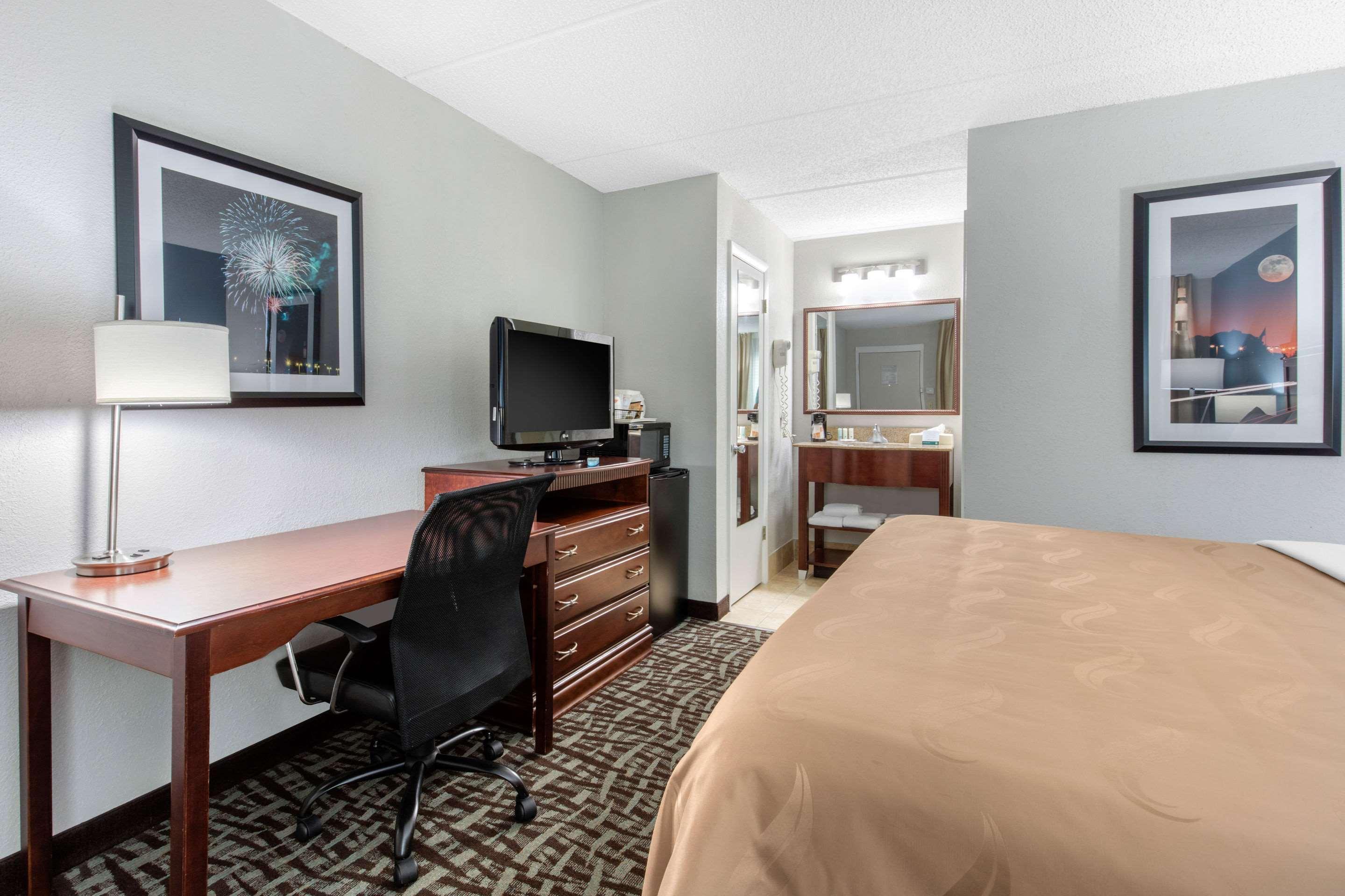 Quality Inn Athens I-65 - Huntsville Area West Экстерьер фото