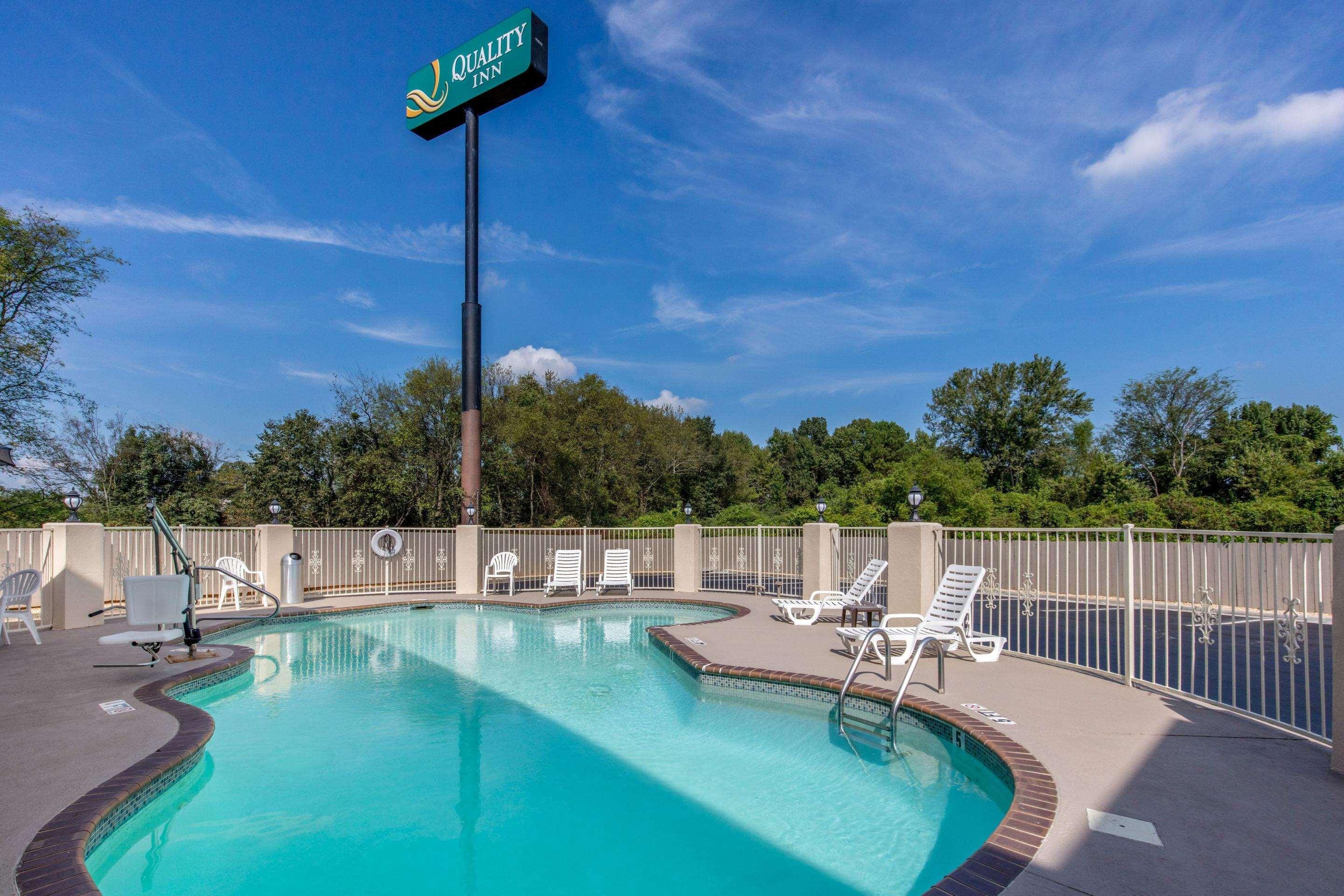 Quality Inn Athens I-65 - Huntsville Area West Экстерьер фото